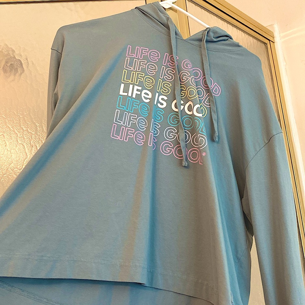 Life is Good cropped hoodie. Worn a couple times. Good condition
